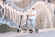 Load image into Gallery viewer, Benelle C40 eScooter
